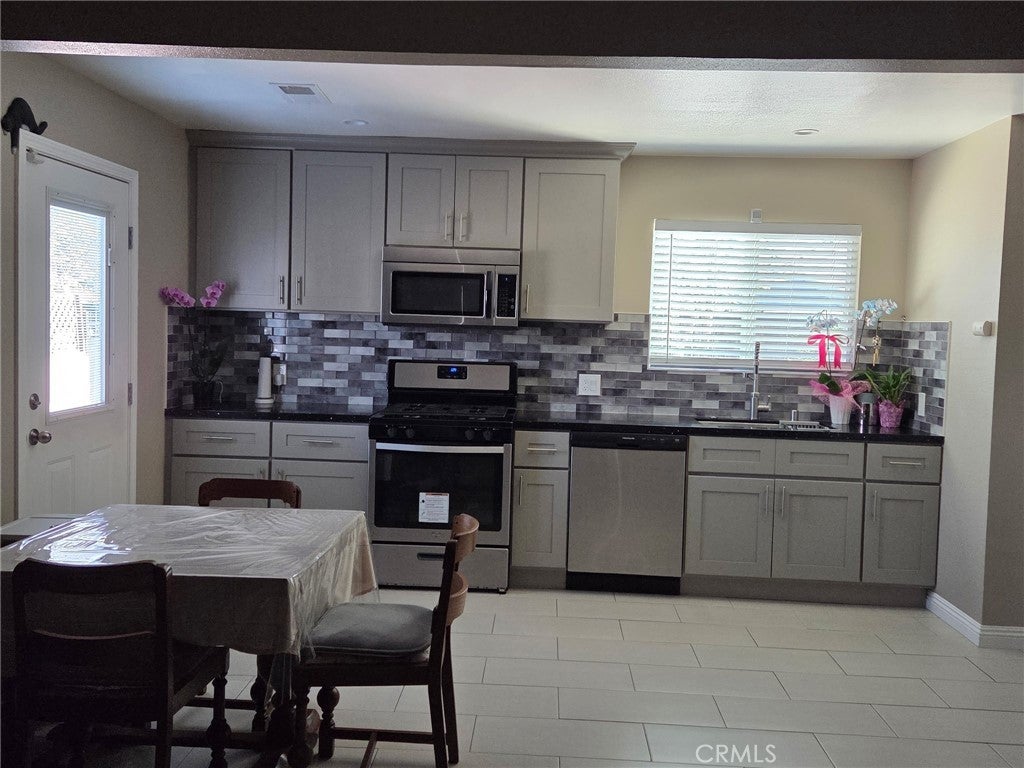 Photo of Listing #SR26038767