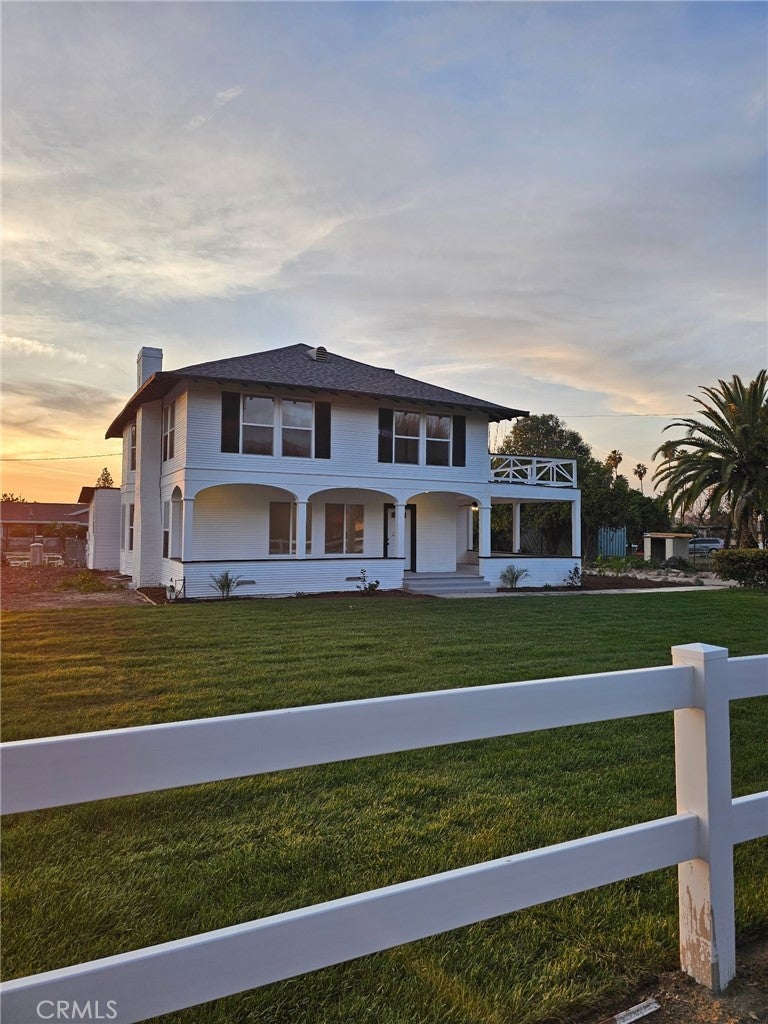 Photo of Listing #IV26037391