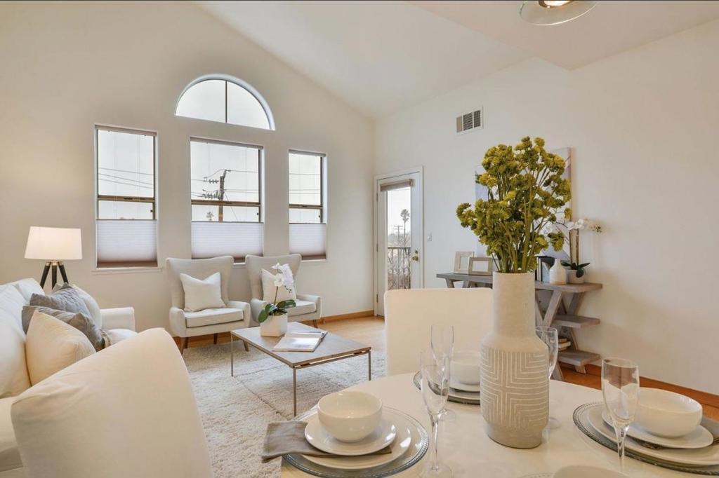 Photo of Listing #ML82035822