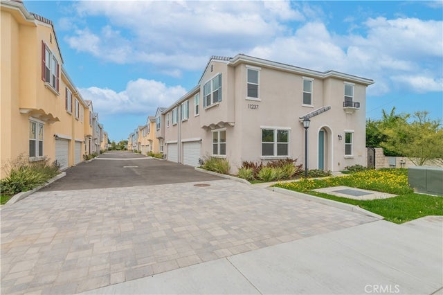 11237 Gladhill Road # 3, Whittier