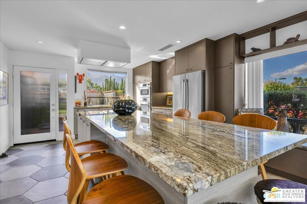 1200 Primer Circle, Palm Springs