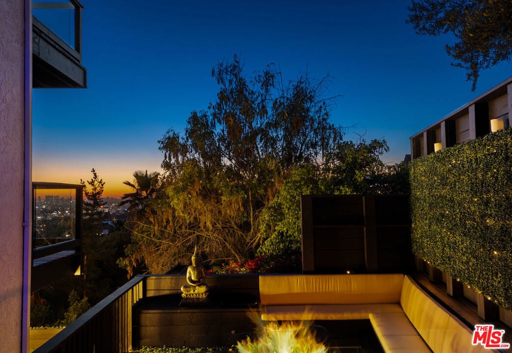 Photo of Listing #26655067