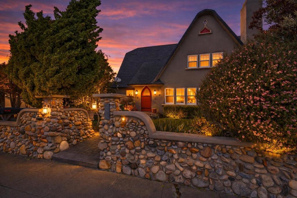 Photo of Listing #ML82034775