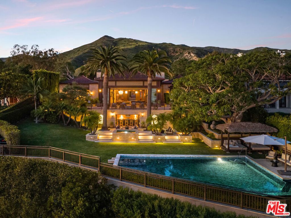 24834 Pacific Coast Highway, Malibu