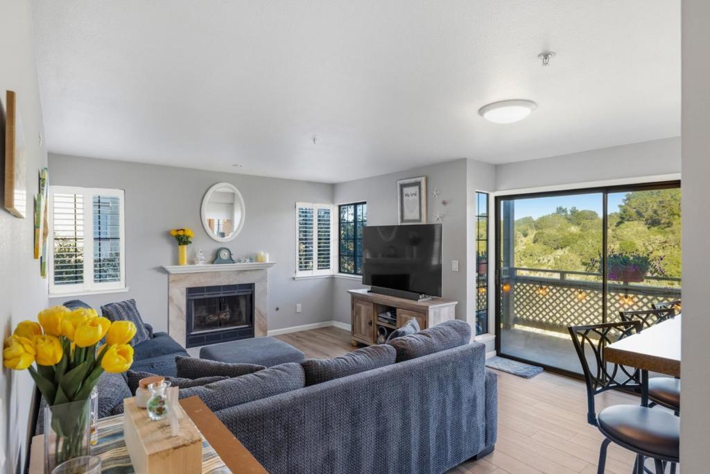 521 Quail Run Court, Del Rey Oaks