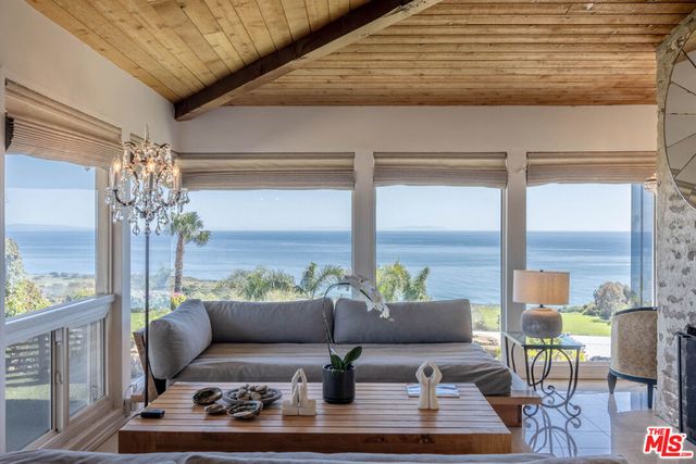24624 Blue Dane Lane, Malibu