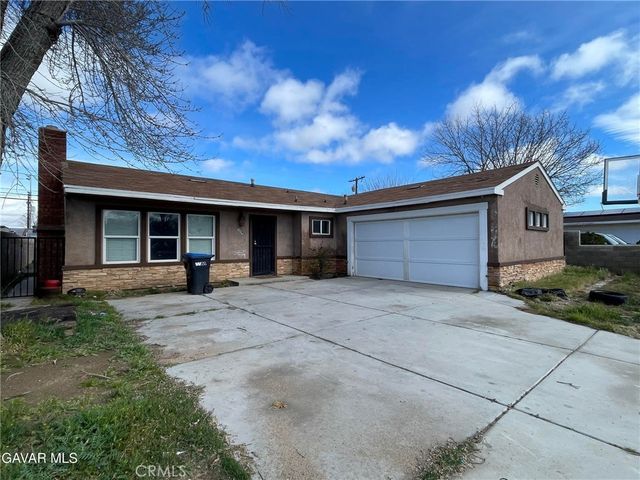 309 E Avenue J13, Lancaster
