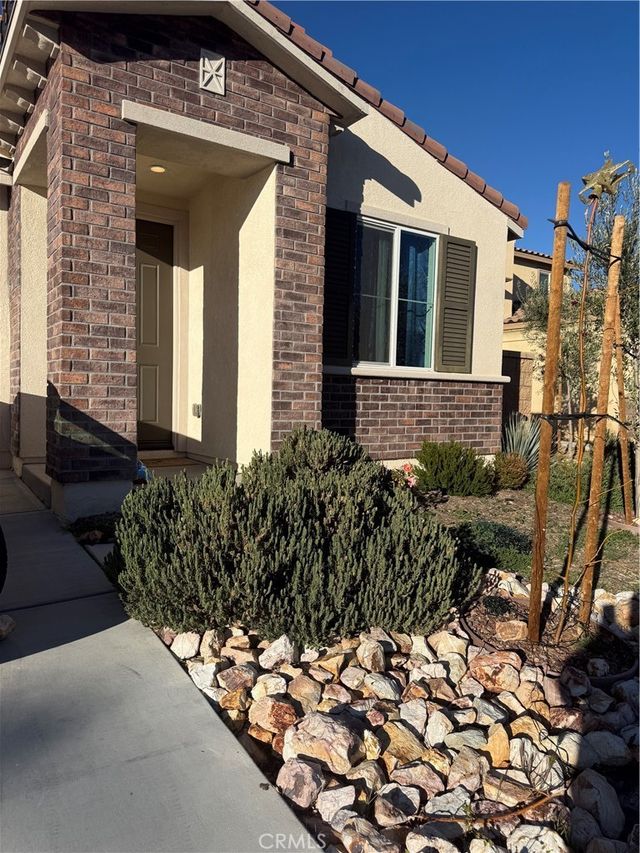 13042 Lancaster, Hesperia