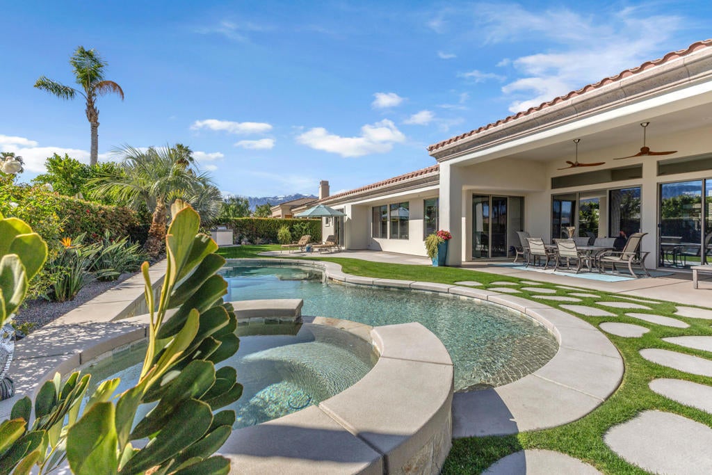 Photo of Listing #219143683DA