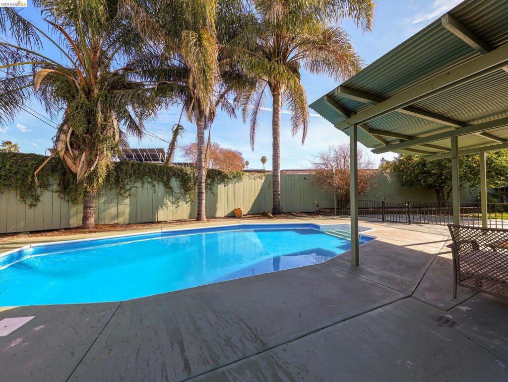 Photo of Listing #41124885