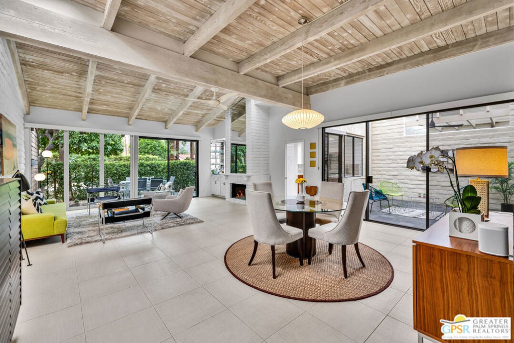 1321 N Primavera Drive, Palm Springs