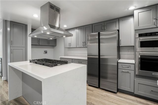 227 E Burbank # C, Burbank