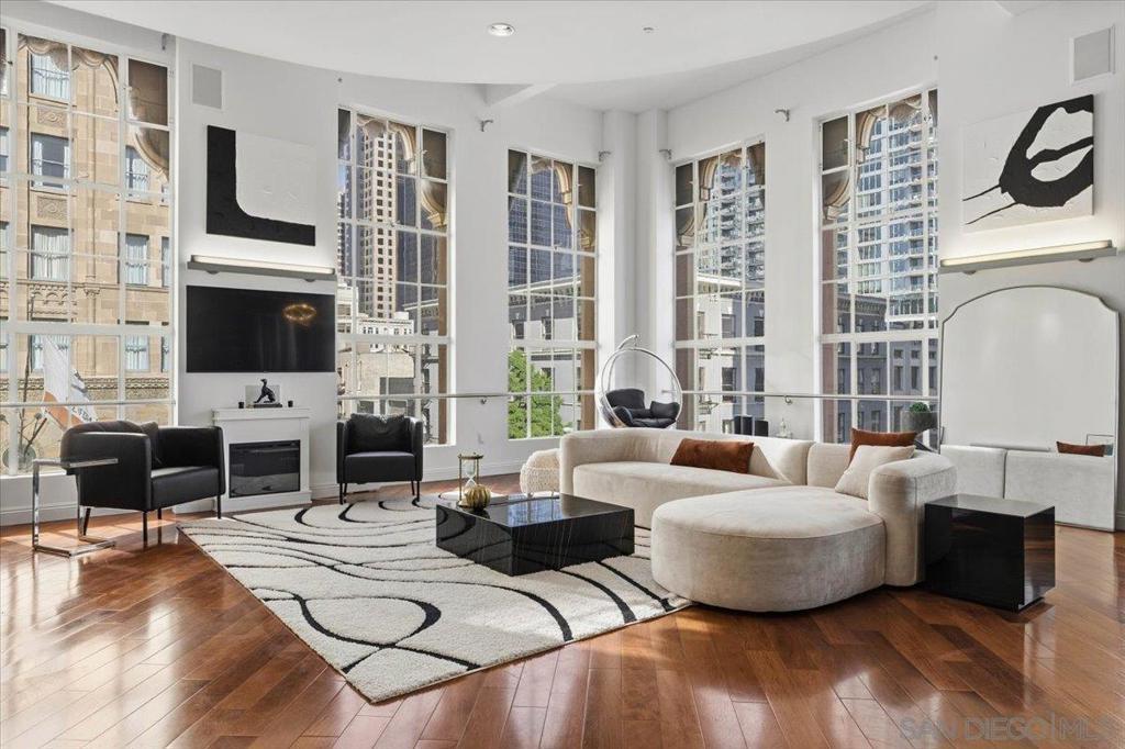 950 6th Avenue 432, San Diego