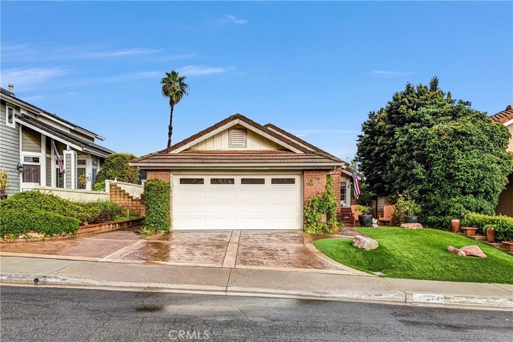 19242 Echo Pass, Trabuco Canyon