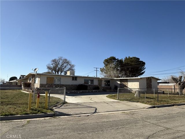 12401 El Mirage Street, Boron