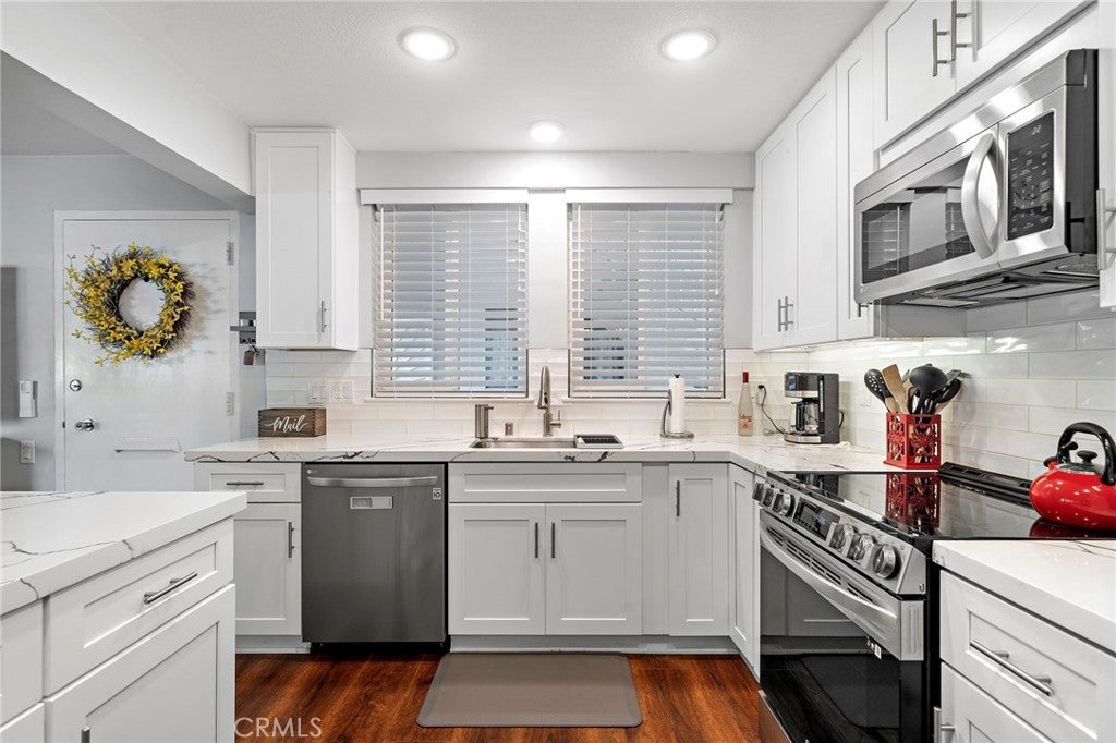 Photo of Listing #OC26040379