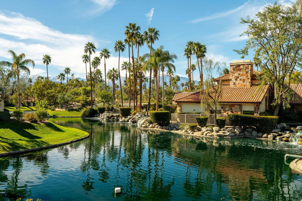120 Willow Lake Drive, Palm Desert