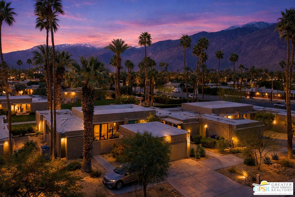 1747 E El Alameda, Palm Springs