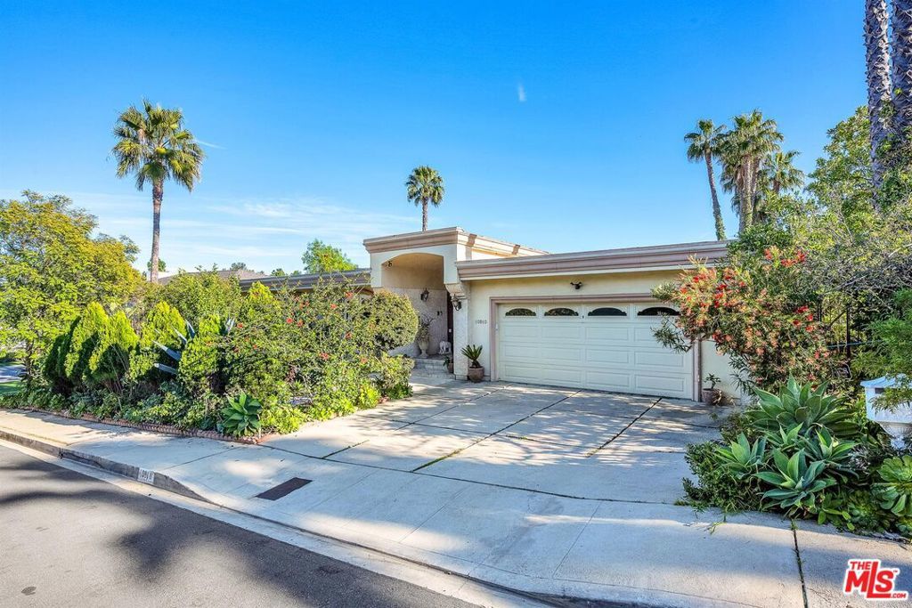 Photo of Listing #26655099