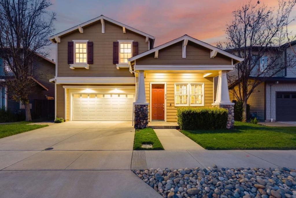 Photo of Listing #ML82035997