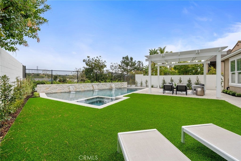 Photo of Listing #OC26040058