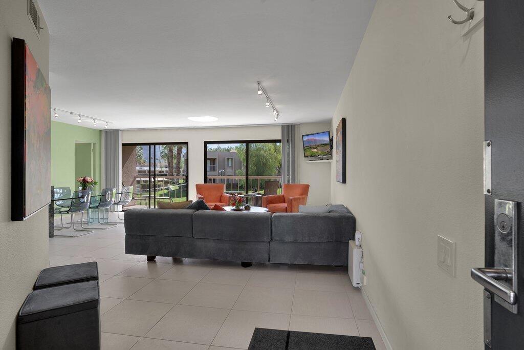 Photo of Listing #219143702DA