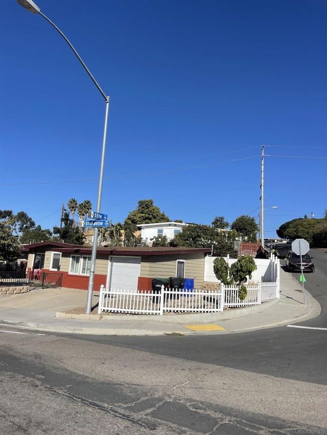 5474 Streamview Dr, San Diego