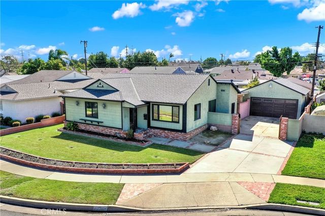 8014 Calendula, Buena Park