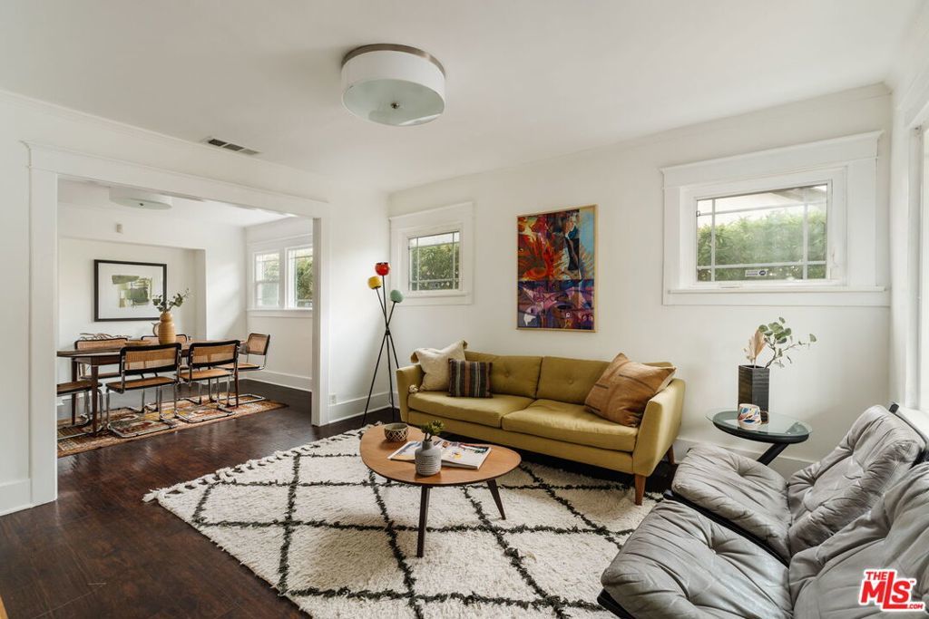 Photo of Listing #26655473