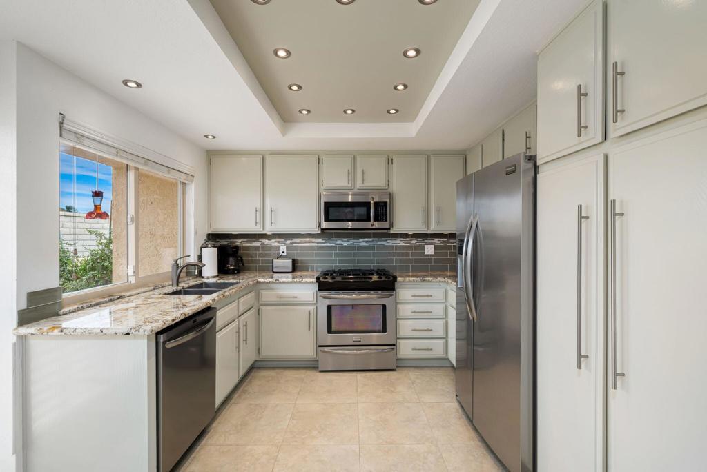 41517 Armanac Court, Palm Desert