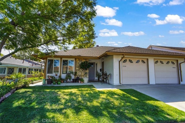 19334 Oak Crossing, Newhall