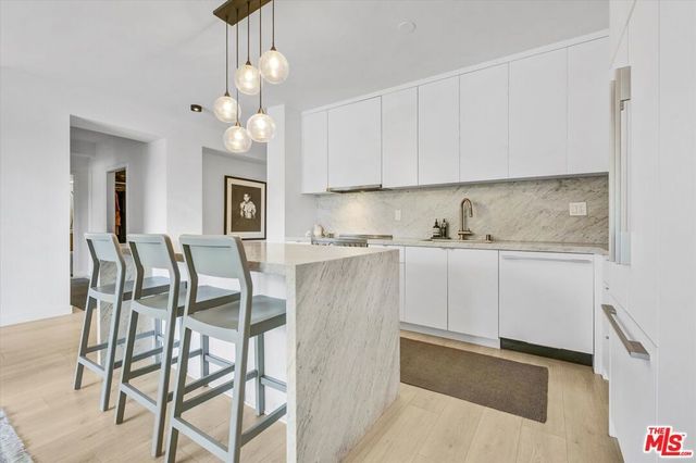 999 N Doheny Drive # 312, West Hollywood