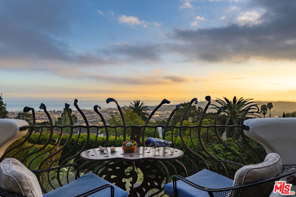 Photo of Listing #26656155