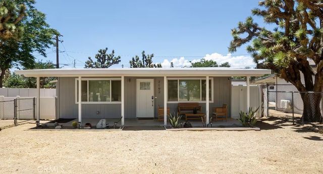 7192 Palm, Yucca Valley