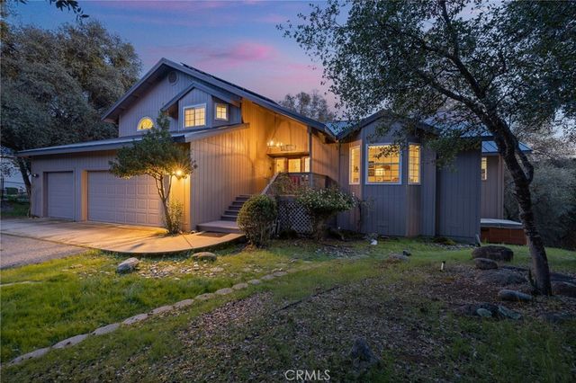 39301 Moonray Lane, Oakhurst