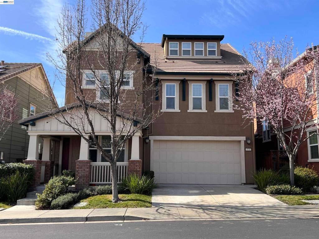 Photo of Listing #41125038