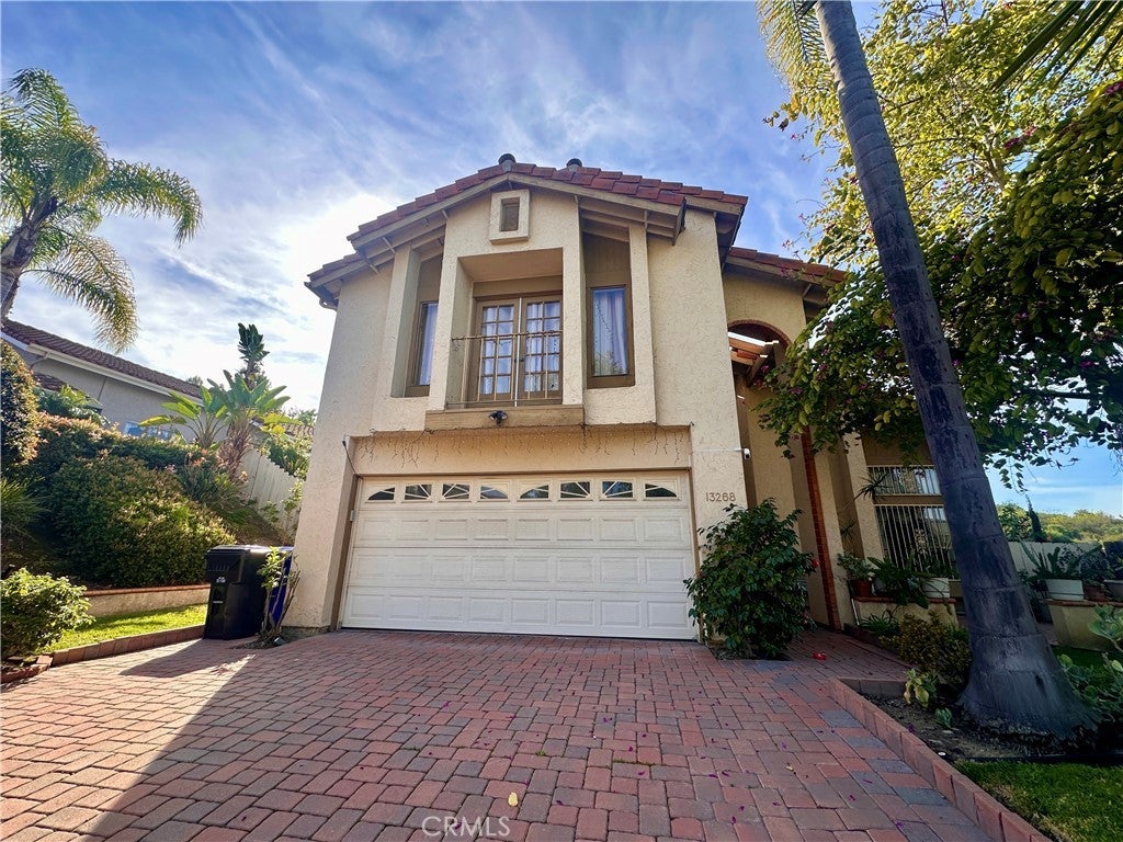 Photo of Listing #DW26041454