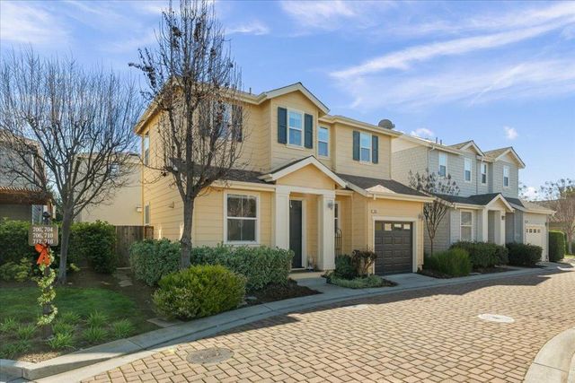 704 Tennyson Drive, Gilroy