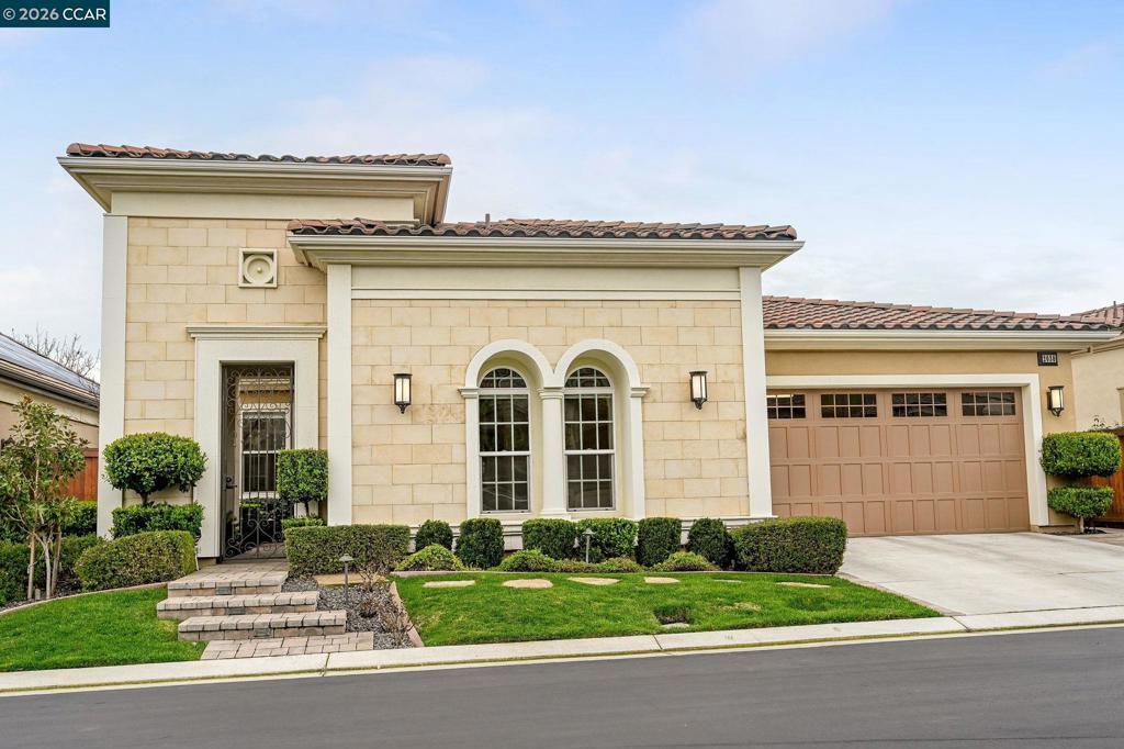 Photo of Listing #41125079