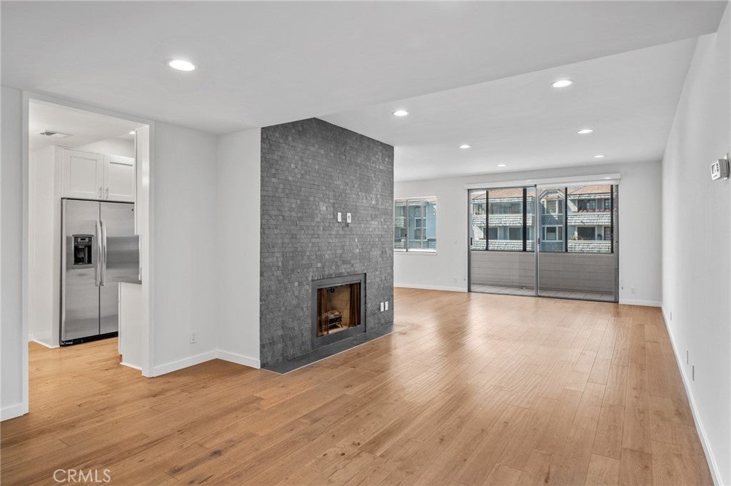 Photo of Listing #SB26038230