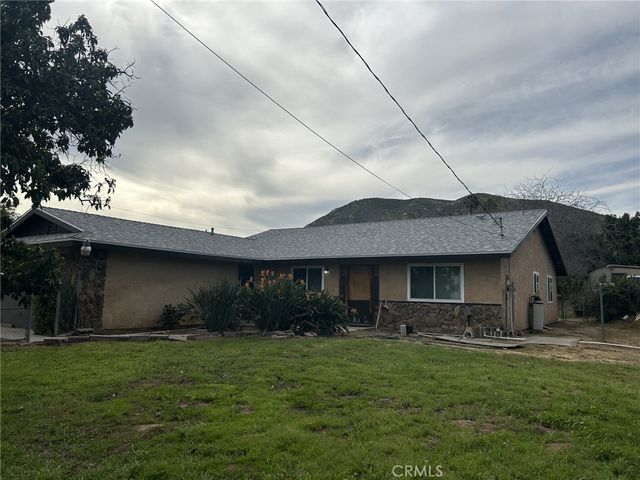 12146 La Cadena, Colton