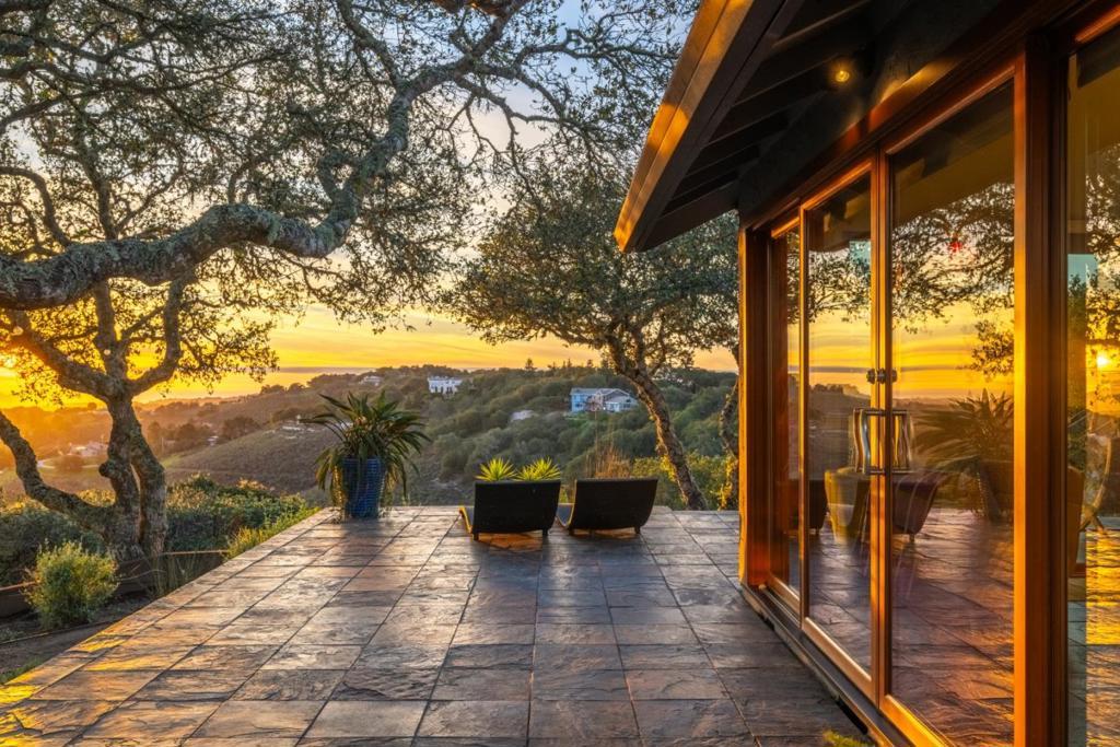 Photo of Listing #ML82036238