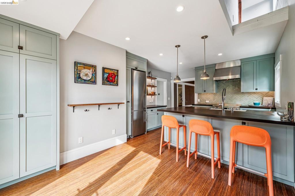 Photo of Listing #41125148