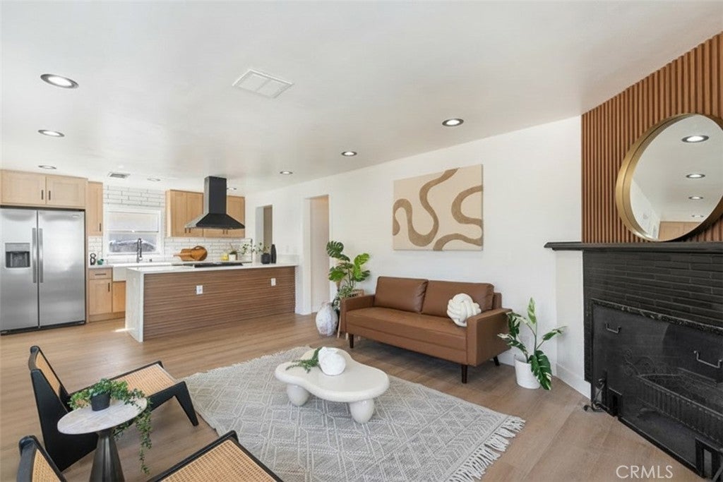 Photo of Listing #CV26042241