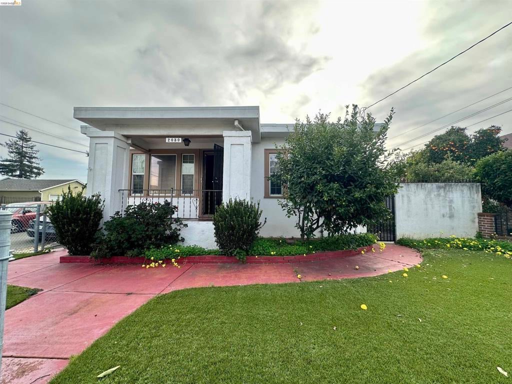 Photo of Listing #41125177