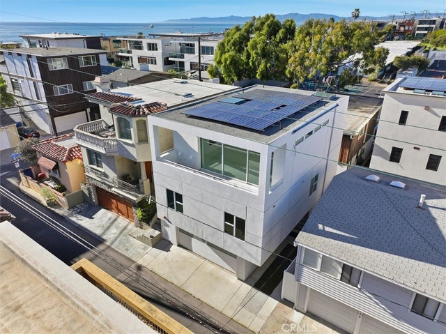 425 23rd Place, Manhattan Beach.