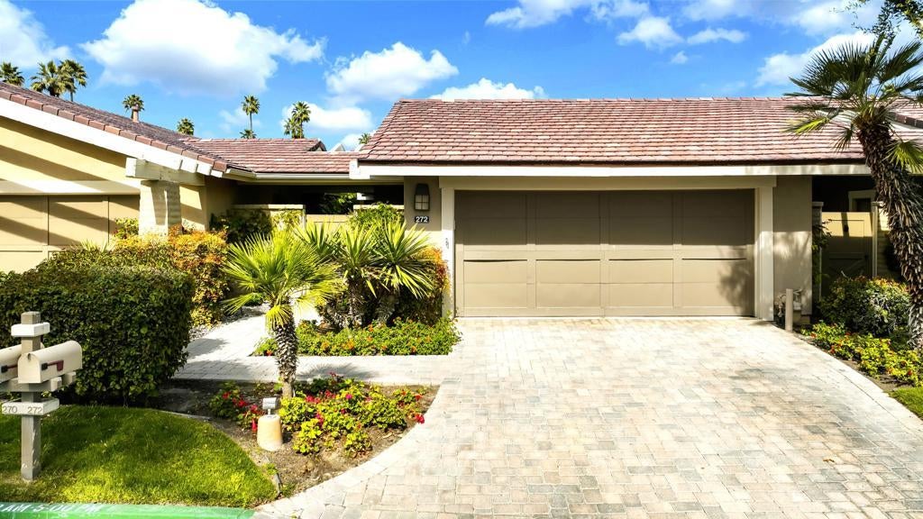 272 Running Springs Drive, Palm Desert
