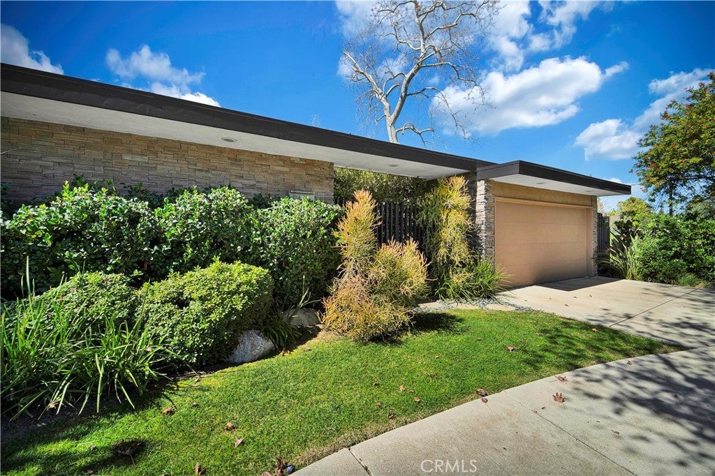 Photo of Listing #SR26042179