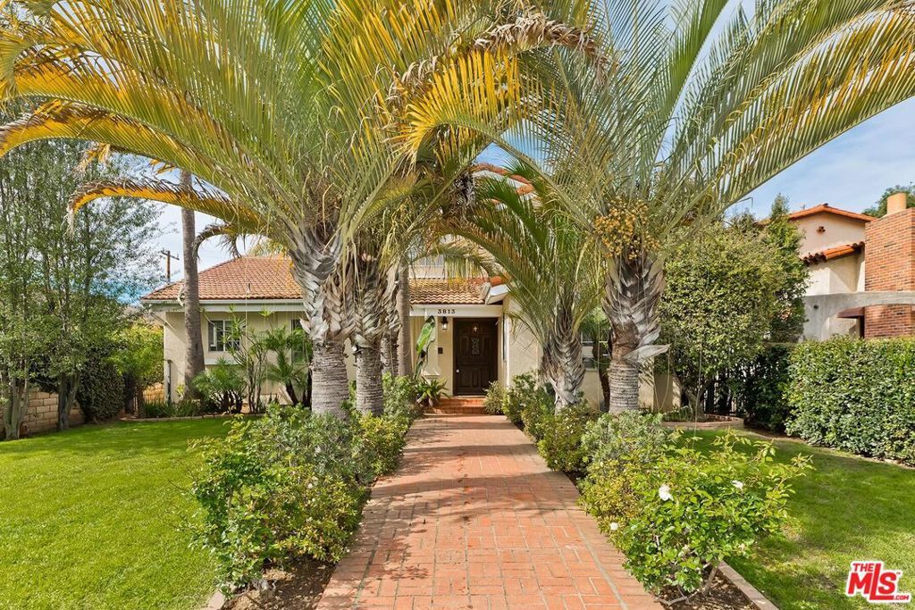 Photo of Listing #26656957