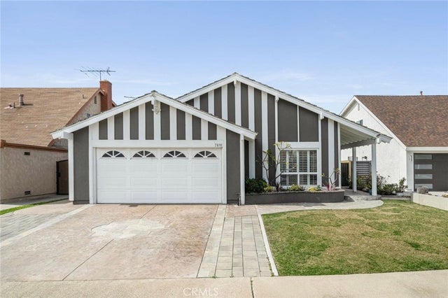 7891 Comstock Circle, La Palma